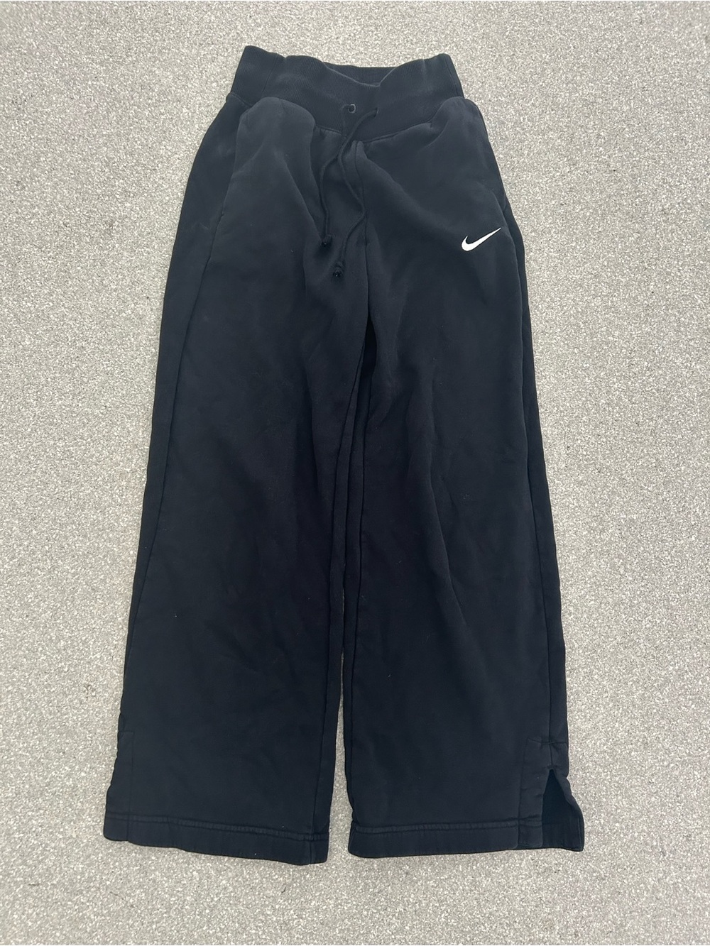 NWOT Nike Women’s Phoenix Fleece high-waisted wide-leg sweatpants Size XS